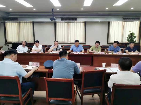淮南市交通運(yùn)輸局召開(kāi)防汛、防臺(tái)風(fēng)工作緊急會(huì)議