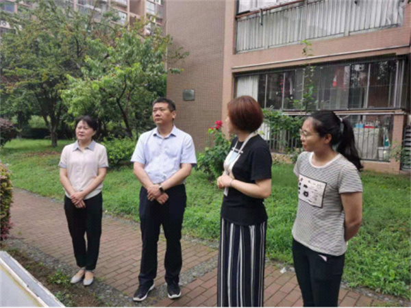 淮南市城鄉(xiāng)建設(shè)局積極與淮南洞山街道陽光社區(qū)開展結(jié)對(duì)幫扶活動(dòng)