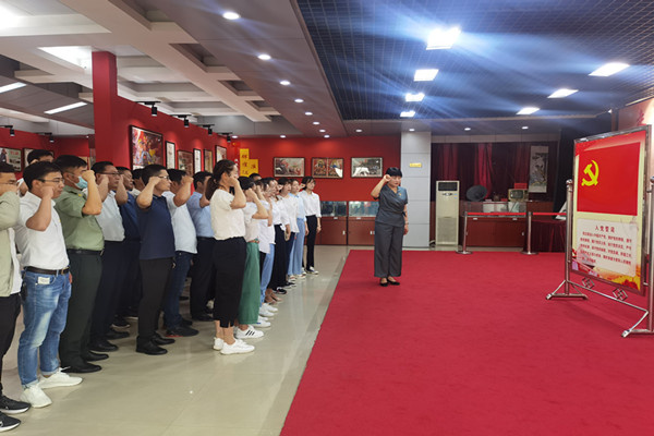淮南市潘集區(qū)夾溝鎮(zhèn)：開設(shè)“三個課堂”，扎實開展黨員教育培訓(xùn)工作