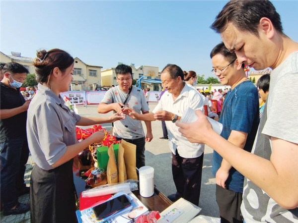 淮南市謝家集區(qū)：慶中秋·迎國慶 民族團(tuán)結(jié)一家親